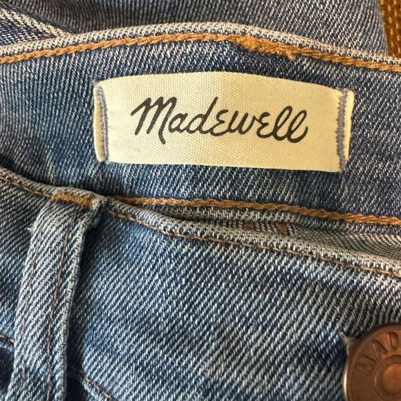 Madewell 10” High Rise Skinny Raw Hem - Picture 5 of 7